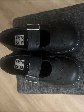 TUK's Black Mary Jane Shoes with Buckle